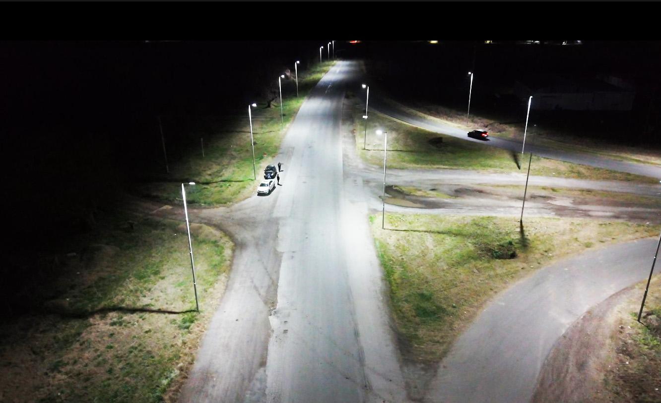 Volvió la iluminación en la curva 'de Cantoni'