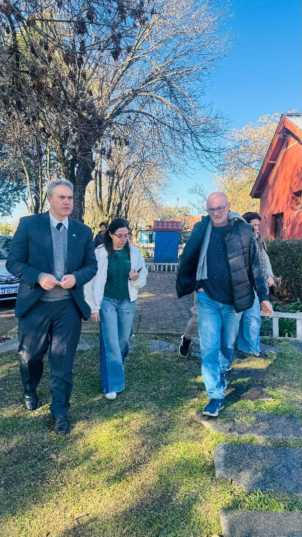 Darío Golía visitó el Hogar de Cristo de Mercedes