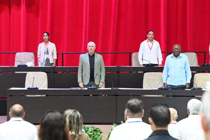 Cuba dio un golpe de timón