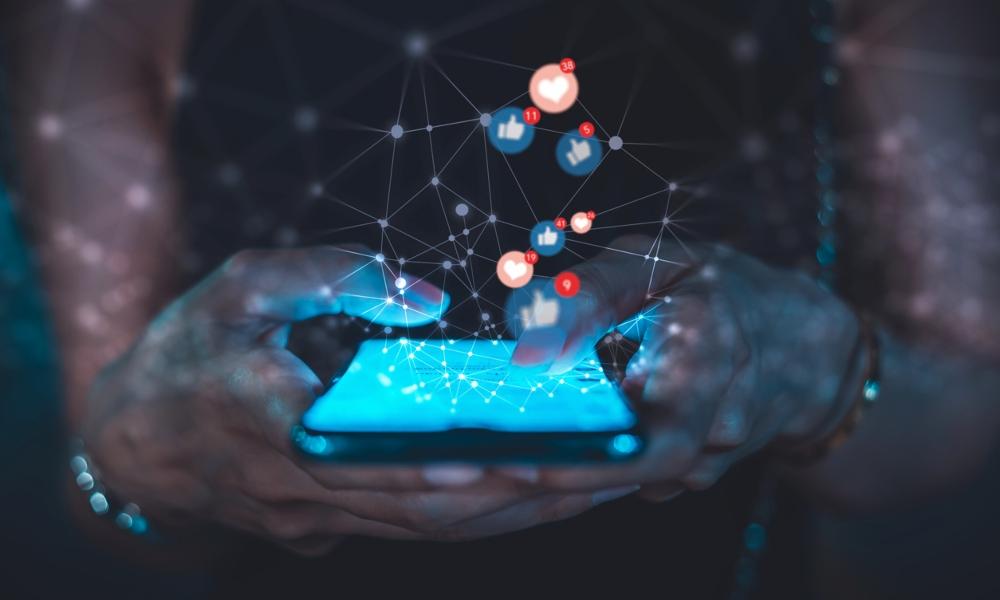 El impacto  de la Tecnología y Redes sociales