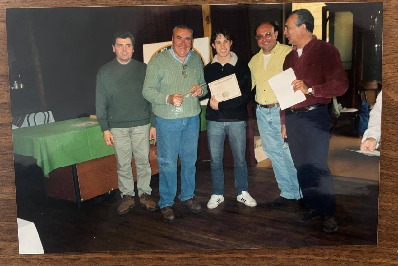 El Club de Autos del Ayer despidió a uno de sus socios fundadores
