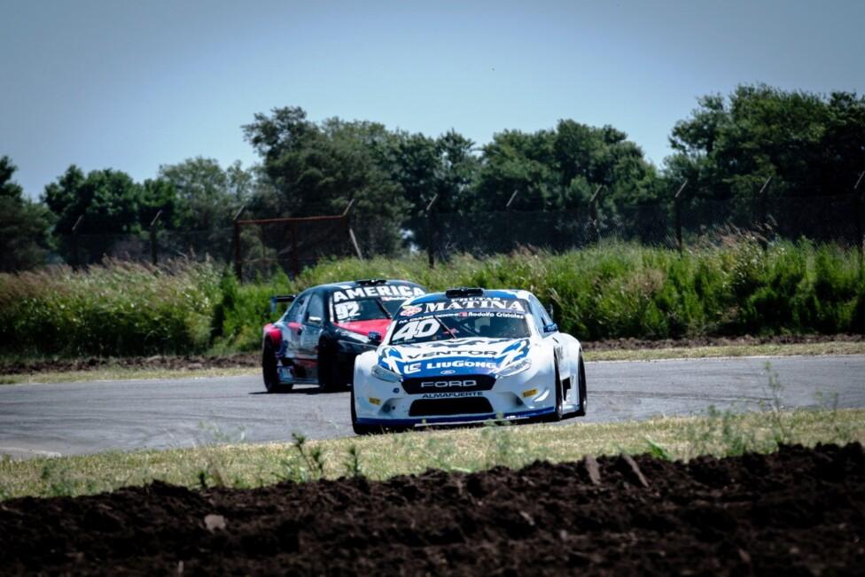 Ciarrocchi fue segundo en Top Race y Carabajal y Palau sumaron en TC2000 en Junín
