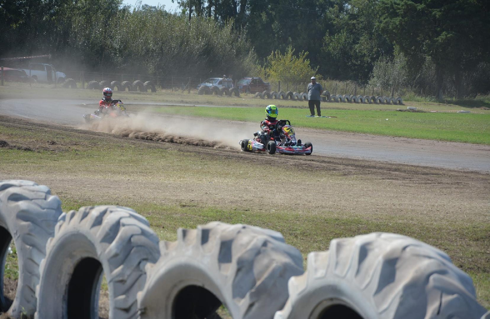 Pruebas Libres en el Circuito Los Sauces