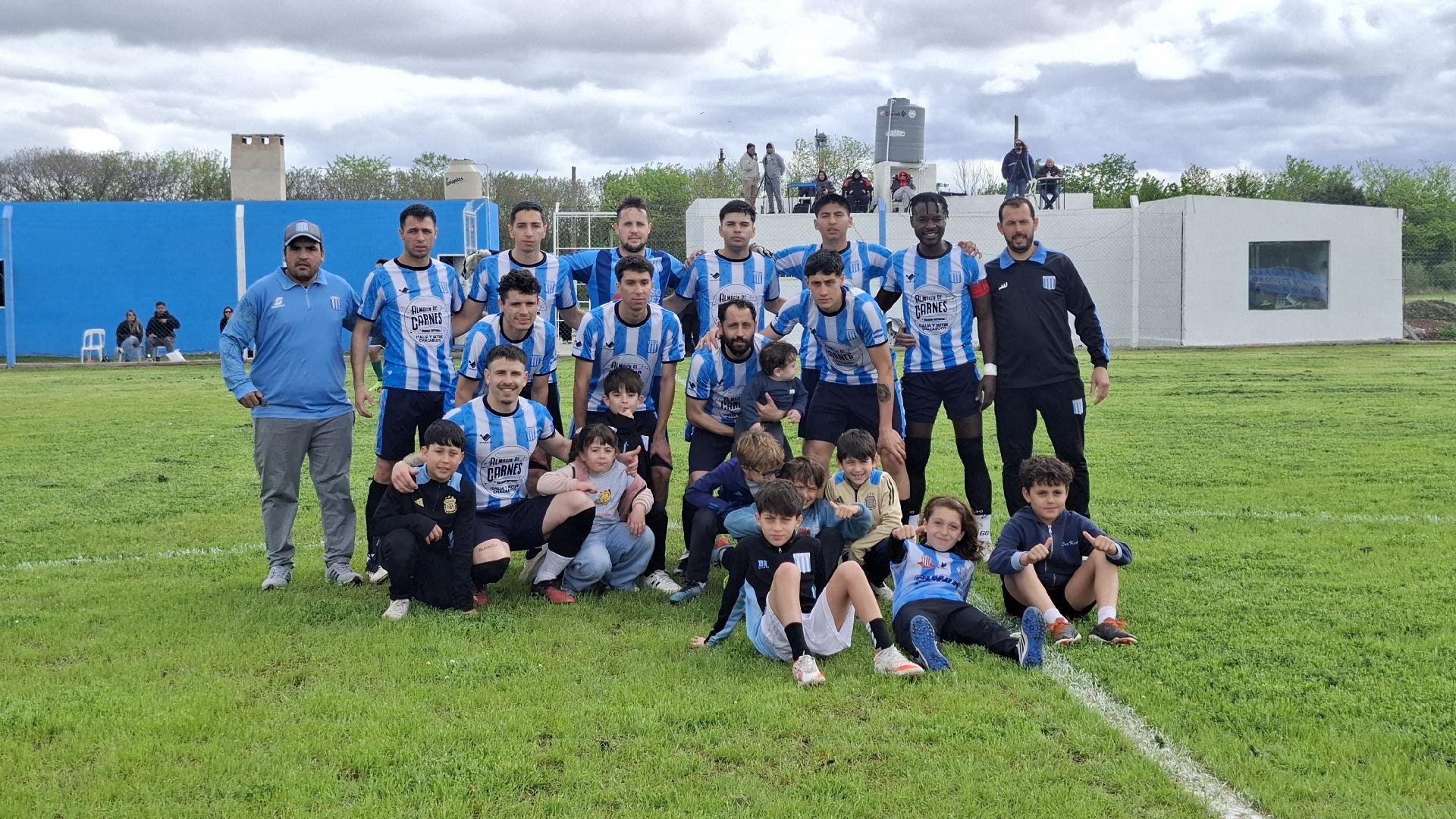 Racing venció a San Martín y River se quedó con la etapa regular