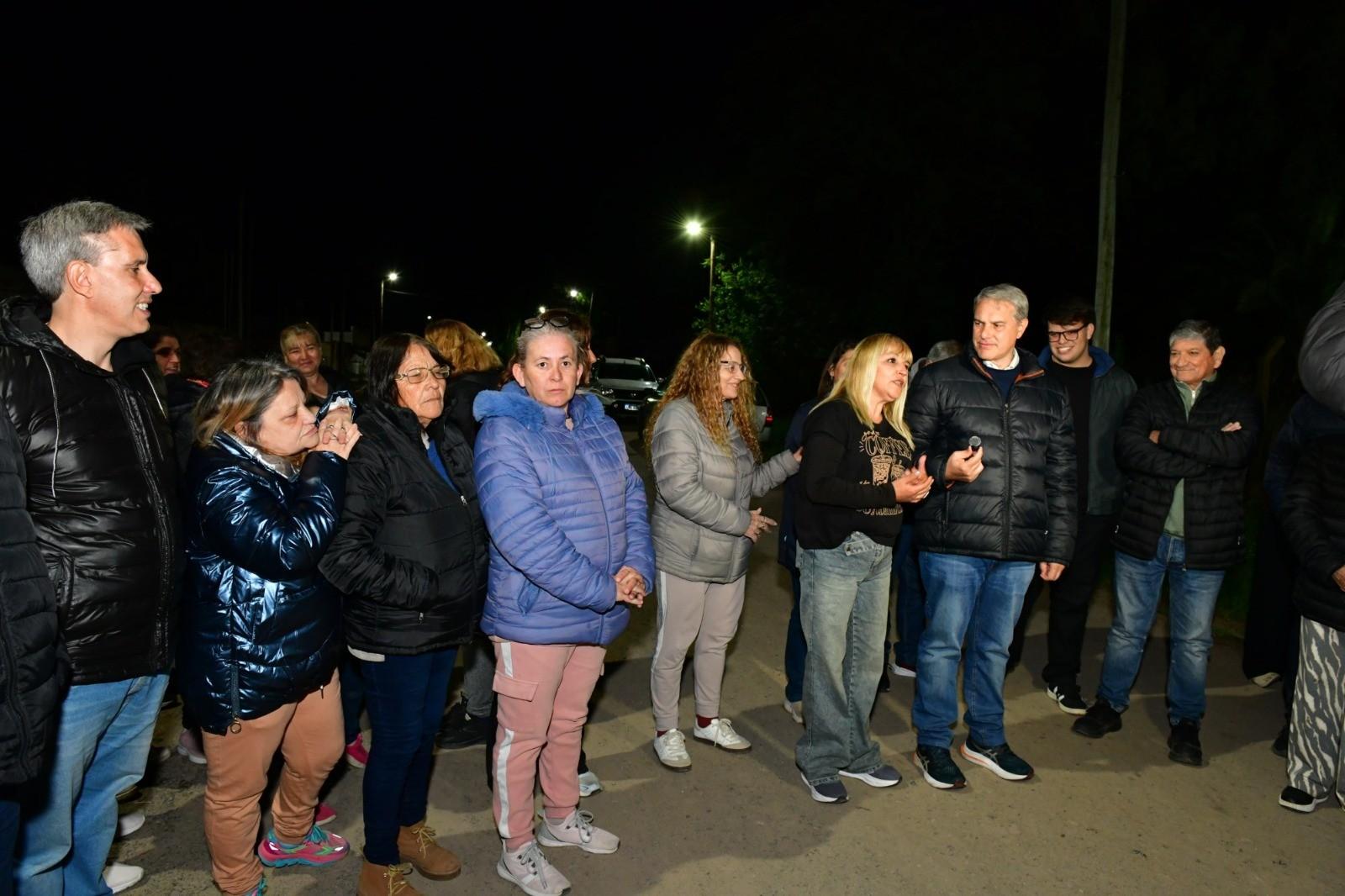 Más luces LED para el barrio San Cayetano
